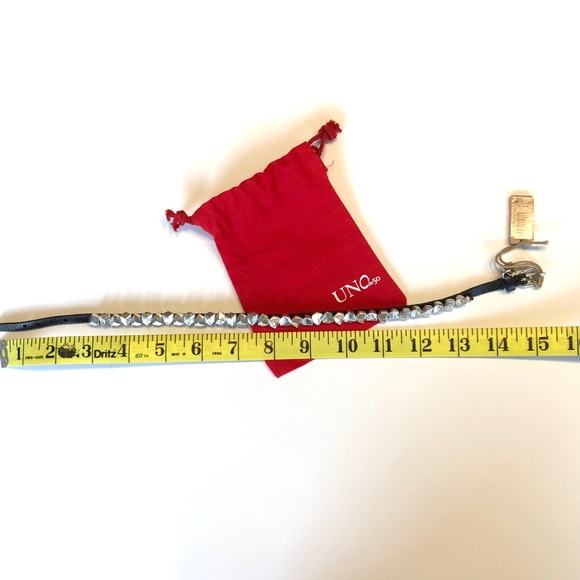 UNO de 50 Silver Rock Stud Leather Buckle Bracelet - Picture 7 of 8